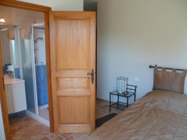 Chambre D'Hotes "La Bastide Des Eucalyptus" Antibes Exterior photo