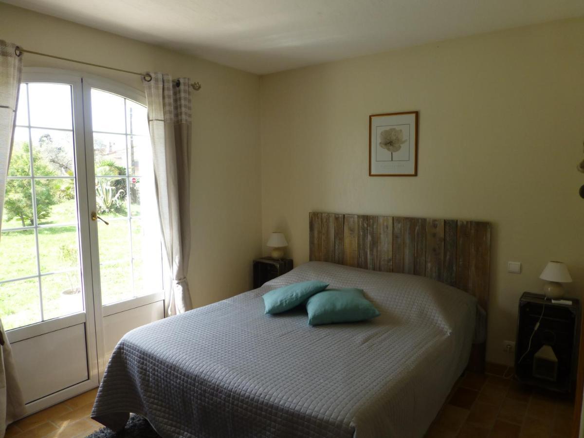 Chambre D'Hotes "La Bastide Des Eucalyptus" Antibes Exterior photo