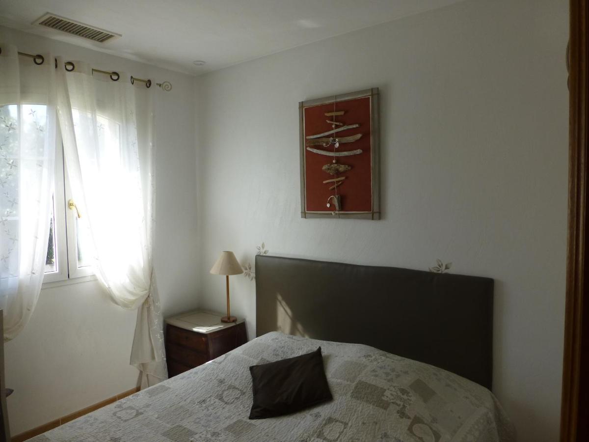 Chambre D'Hotes "La Bastide Des Eucalyptus" Antibes Exterior photo